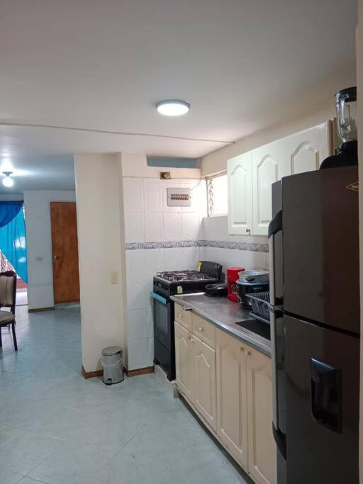 Apartment Amplia Casa Familiar, Comoda Y En Laureles